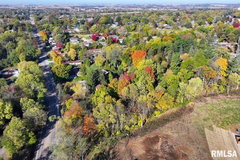 Tiny photo for 910 2ND Avenue S, Clinton, IA 52732 (MLS # QC4269032)