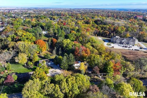 Tiny photo for 910 2ND Avenue S, Clinton, IA 52732 (MLS # QC4269032)