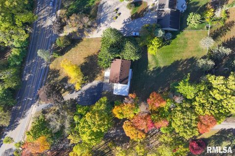 Tiny photo for 910 2ND Avenue S, Clinton, IA 52732 (MLS # QC4269032)