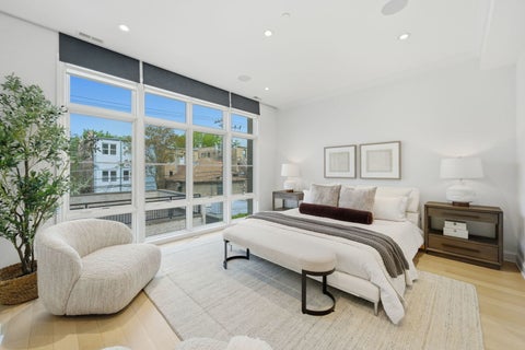 Tiny photo for 1944 N Fremont Street, Chicago, IL 60614 (MLS # 12791184)