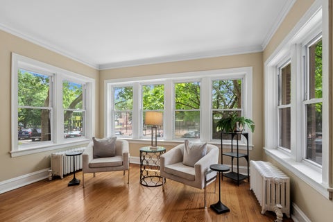 Tiny photo for 1530 W Elmdale Avenue #1, Chicago, IL 60660 (MLS # 12668484)