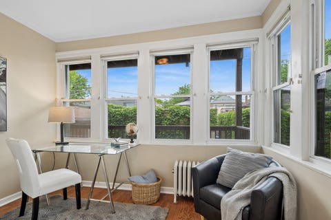 Tiny photo for 1530 W Elmdale Avenue #1, Chicago, IL 60660 (MLS # 12668484)