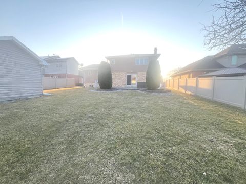 Tiny photo for 14913 Sheila Court, Oak Forest, IL 60452 (MLS # 12598845)