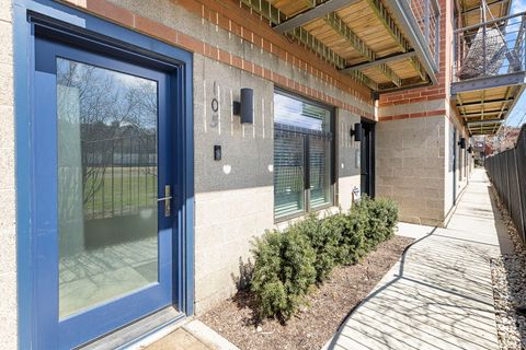 Tiny photo for 1830 N Winchester Avenue #105, Chicago, IL 60622 (MLS # 12607626)