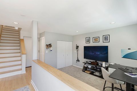 Tiny photo for 1830 N Winchester Avenue #105, Chicago, IL 60622 (MLS # 12607626)