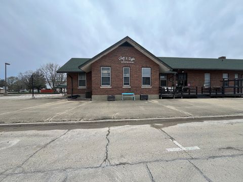 107 N Kentucky Avenue Rantoul IL 61866