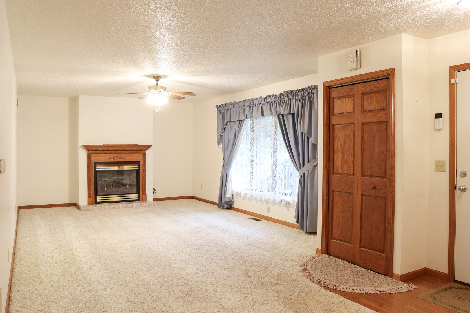 953 Sunset Drive