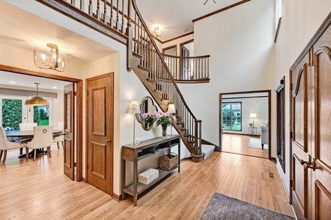 Tiny photo for 5 Regent Court, Burr Ridge, IL 60527 (MLS # 12537427)
