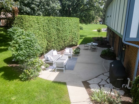Tiny photo for 5 Regent Court, Burr Ridge, IL 60527 (MLS # 12537427)