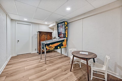 Tiny photo for 5 Regent Court, Burr Ridge, IL 60527 (MLS # 12537427)