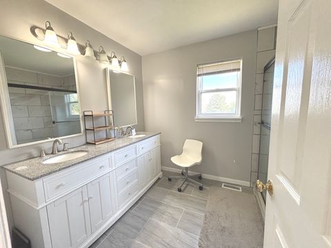 Tiny photo for 1830 Field Court, Plainfield, IL 60586 (MLS # 12454095)
