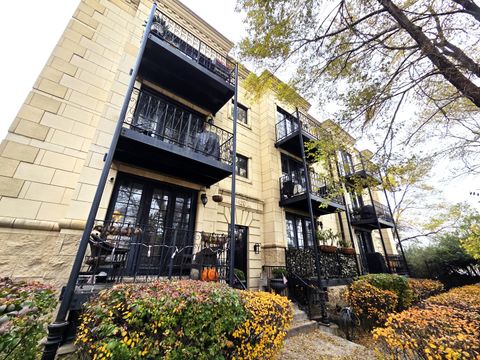 Photo of 1422 N Noble Street #2S, Chicago, IL 60642 (MLS # 12520459)