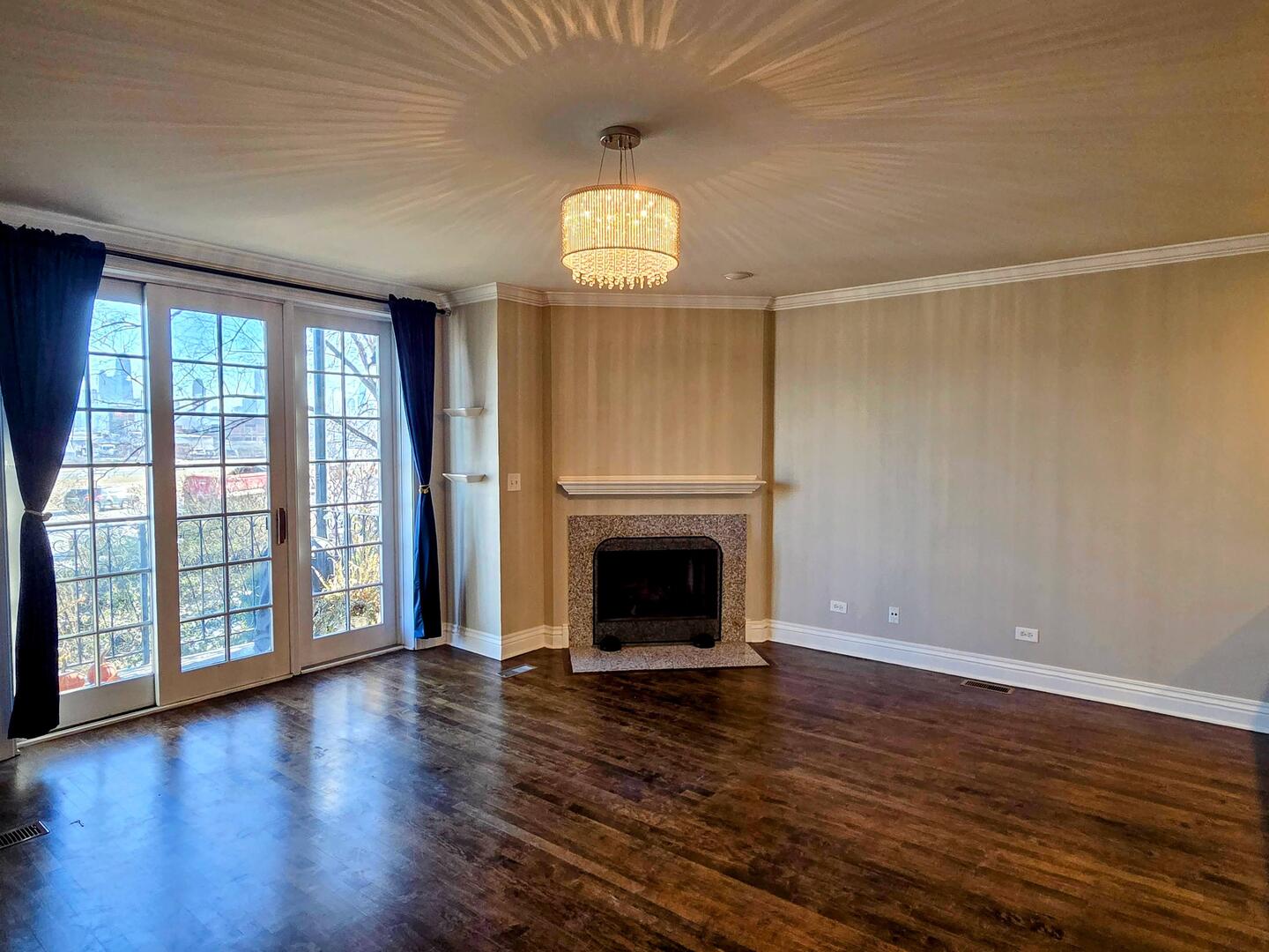 1422 N Noble Street 2S