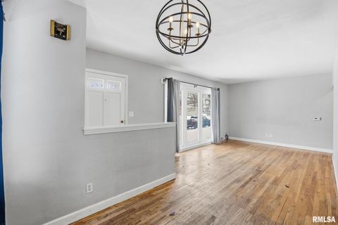 Tiny photo for 2427 29 1/2 Street, Rock Island, IL 61201 (MLS # 12548582)