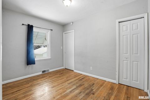 Tiny photo for 2427 29 1/2 Street, Rock Island, IL 61201 (MLS # 12548582)