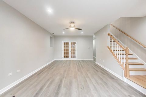Tiny photo for 2031 W Augusta Boulevard #1, Chicago, IL 60622 (MLS # 12640427)