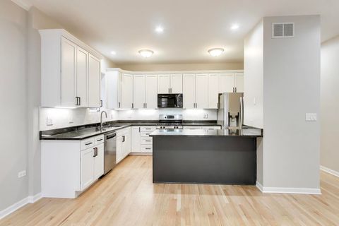 Tiny photo for 2031 W Augusta Boulevard #1, Chicago, IL 60622 (MLS # 12640427)