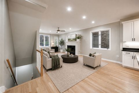Tiny photo for 2031 W Augusta Boulevard #1, Chicago, IL 60622 (MLS # 12640427)