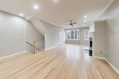 Tiny photo for 2031 W Augusta Boulevard #1, Chicago, IL 60622 (MLS # 12640427)
