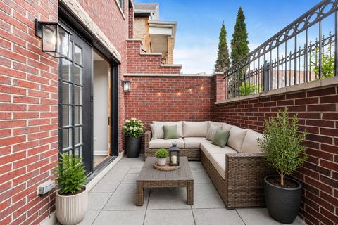 Tiny photo for 2031 W Augusta Boulevard #1, Chicago, IL 60622 (MLS # 12640427)
