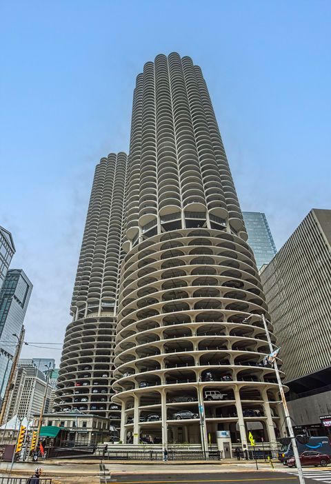 Photo of 300 N State Street #2535, Chicago, IL 60654 (MLS # 12605990)