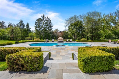 Tiny photo for 2220 Churchill Circle, Libertyville, IL 60048 (MLS # 12586195)