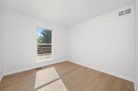 Tiny photo for 2108 Aspen Drive, Woodstock, IL 60098 (MLS # 12438699)