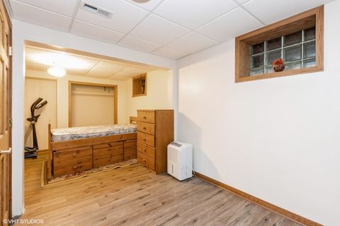 Tiny photo for 6846 N Dowagiac Avenue, Chicago, IL 60646 (MLS # 12500660)