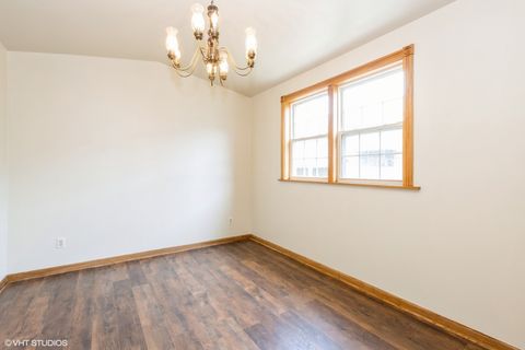 Tiny photo for 6846 N Dowagiac Avenue, Chicago, IL 60646 (MLS # 12500660)