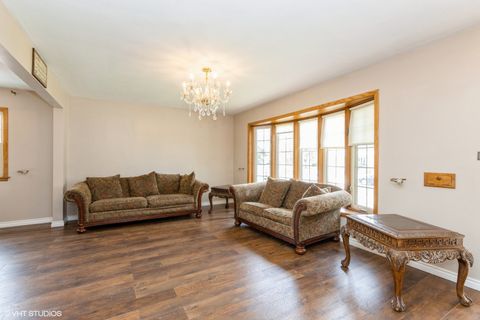 Tiny photo for 6846 N Dowagiac Avenue, Chicago, IL 60646 (MLS # 12500660)