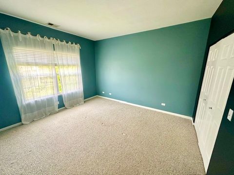 Tiny photo for 2643 Granite Court #B, Crystal Lake, IL 60012 (MLS # 12661777)