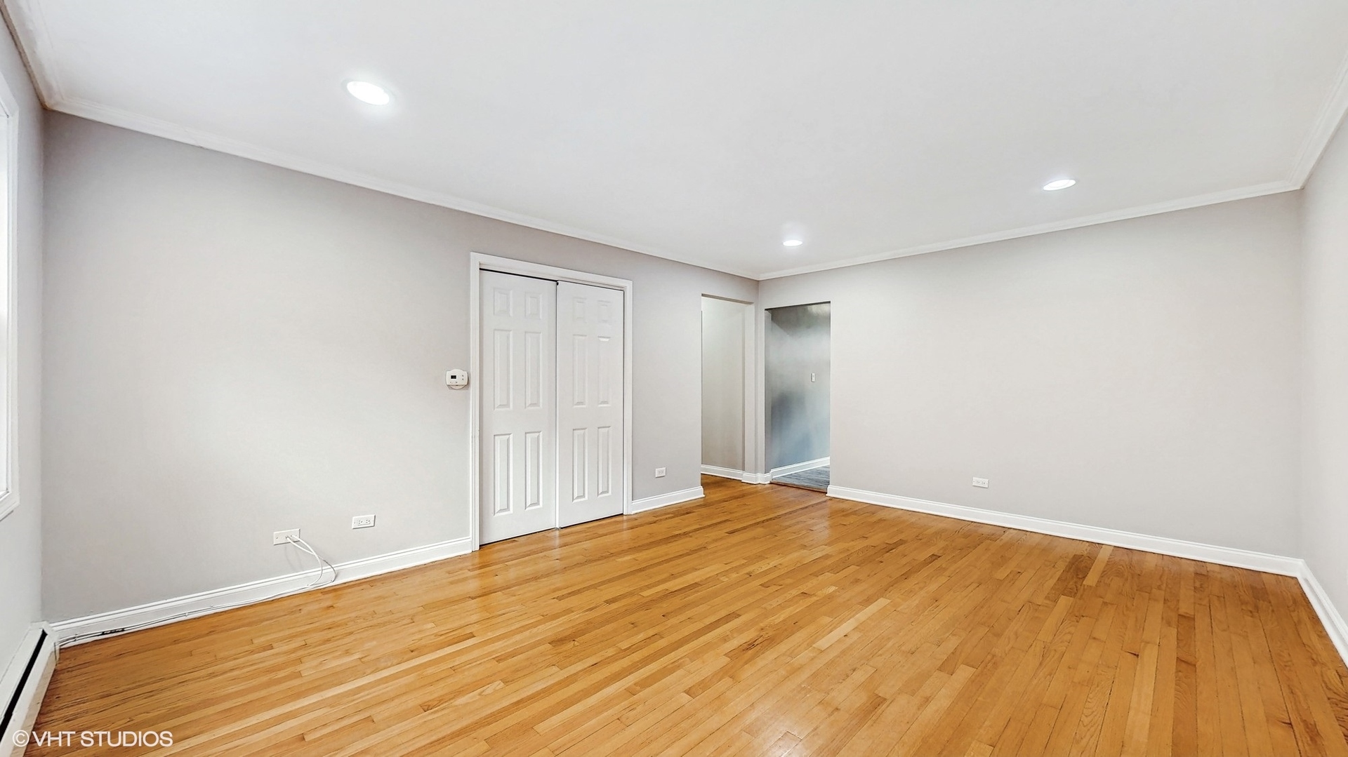 4629 Main Street 2A