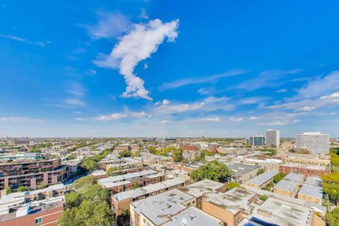 Tiny photo for 555 W CORNELIA Avenue #1711, Chicago, IL 60657 (MLS # 12491038)