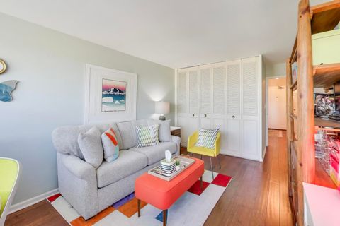 Tiny photo for 555 W CORNELIA Avenue #1711, Chicago, IL 60657 (MLS # 12491038)