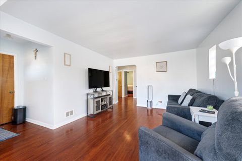 Tiny photo for 1815 N 22nd Avenue, Melrose Park, IL 60160 (MLS # 12488380)