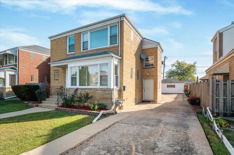 Tiny photo for 1815 N 22nd Avenue, Melrose Park, IL 60160 (MLS # 12488380)