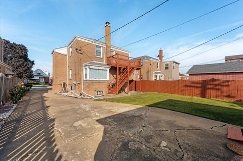 Tiny photo for 1815 N 22nd Avenue, Melrose Park, IL 60160 (MLS # 12488380)