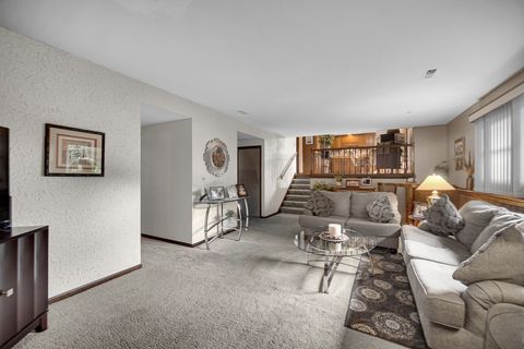 Tiny photo for 292 Juniper Drive, Wood Dale, IL 60191 (MLS # 12494280)