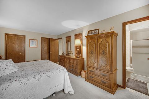 Tiny photo for 292 Juniper Drive, Wood Dale, IL 60191 (MLS # 12494280)