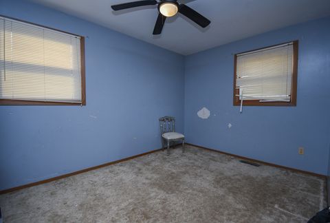 Tiny photo for 38169 N North Shore Avenue, Beach Park, IL 60087 (MLS # 12542170)