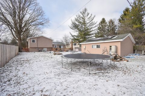 Tiny photo for 38169 N North Shore Avenue, Beach Park, IL 60087 (MLS # 12542170)
