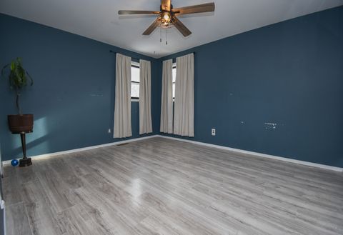 Tiny photo for 38169 N North Shore Avenue, Beach Park, IL 60087 (MLS # 12542170)