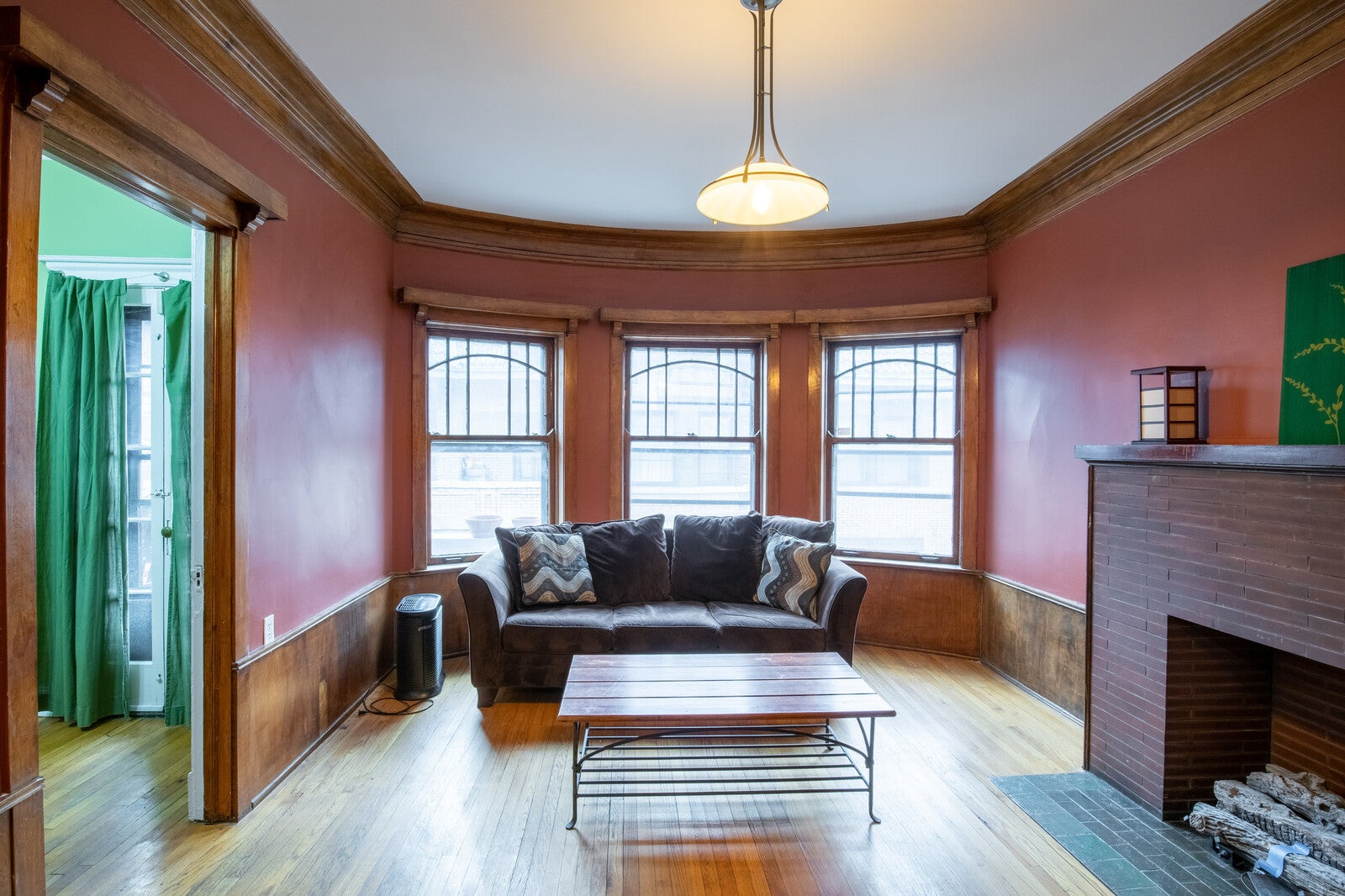 945 E Hyde Park Boulevard 3