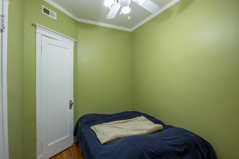 Tiny photo for 945 E Hyde Park Boulevard #3, Chicago, IL 60615 (MLS # 12694795)