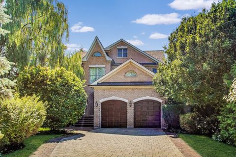 901 Pontiac Road Wilmette IL 60091
