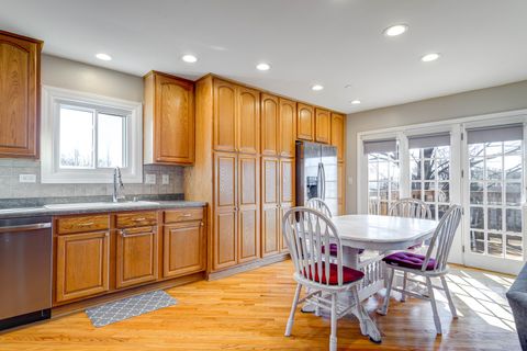 Tiny photo for 2325 Bayside Drive, Hanover Park, IL 60133 (MLS # 12555954)