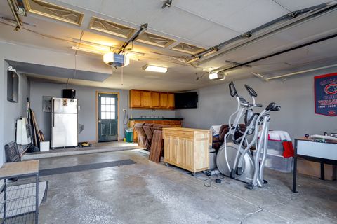 Tiny photo for 2325 Bayside Drive, Hanover Park, IL 60133 (MLS # 12555954)