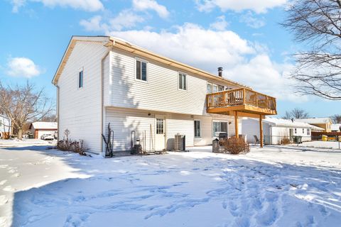 Tiny photo for 2325 Bayside Drive, Hanover Park, IL 60133 (MLS # 12555954)