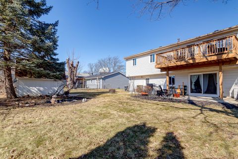 Tiny photo for 2325 Bayside Drive, Hanover Park, IL 60133 (MLS # 12555954)