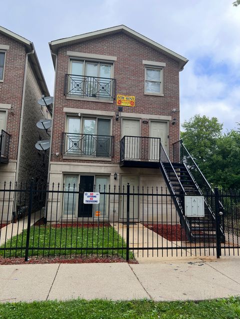 2840 W Flournoy Street 2 Chicago IL 60612